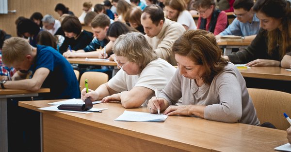 Как рассчитываются декретные до 1.5 лет в 2018 Как рассчитываются декретные до 1.5 лет в 2018