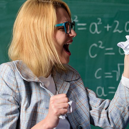 Как в школах травят учителей и почему об этом почти никто не говорит