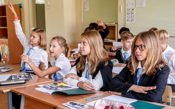 Факультеты как в Хогвартсе и свобода быть собой: как и чему учат в школах с британской системой. Британская международная школа (BIS)