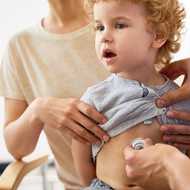 От дисбактериоза до авитаминоза: как и почему детям ставят несуществующие диагнозы