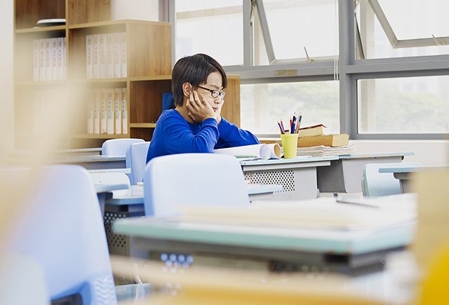 Может ли ребёнок не ходить на внеурочку в школе?