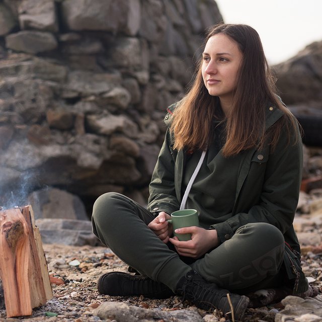 «Ты инкубатор, хватит совращать Россию». Монолог суррогатной мамы о любви к своей работе