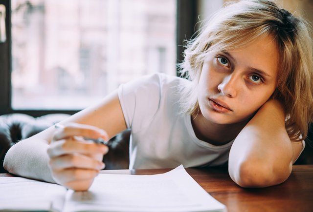 Я хочу поступить в колледж после 9-го класса, а родители заставляют идти в 10-й. Что делать?