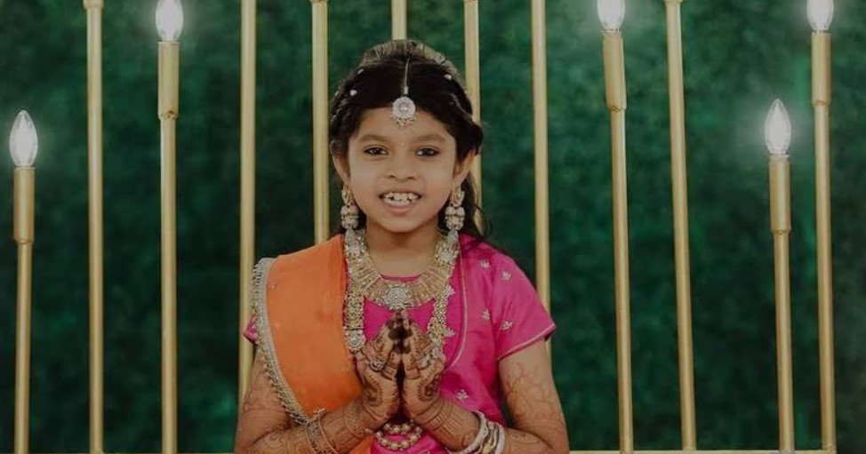 Святой дочь индийский. Джуанна Сангхви. Индийская монахиня 8 лет. Дочь адвокат Индия. Джим индя дочка.