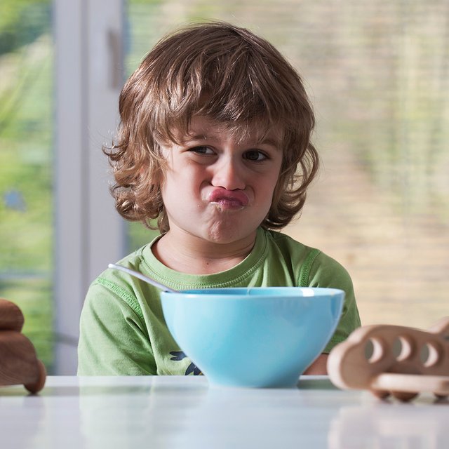 Ребёнок ничего не хочет делать и вечно спрашивает: «Почему я?» Как с ним договориться