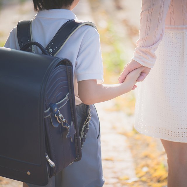 Что делать, если я не хочу общаться с другими родителями в школе?