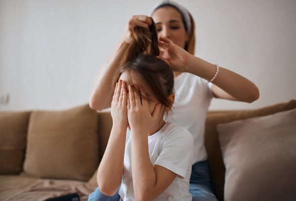 Как приучить ребенка расчесываться