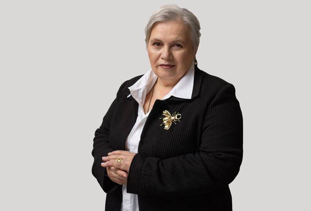 «В школе было слишком много границ». Репетитор с полувековым стажем — о работе в СССР и сегодня