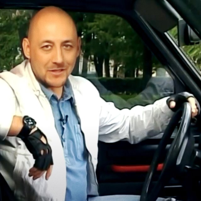 «И всё-таки она вертится!» — кто это сказал? Тест: смогли бы вы выиграть деньги в телевикторине 2000-х «Такси»