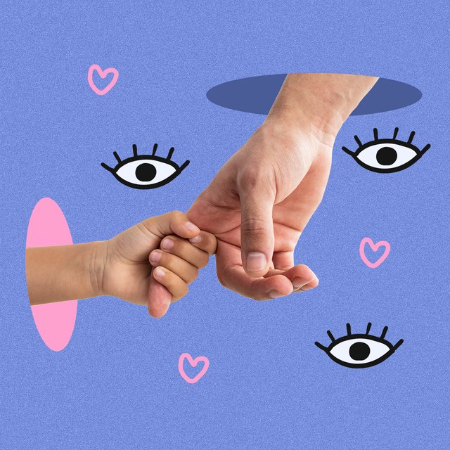 «Думаю, с девочками проще». Отцовство глазами троих молодых мужчин