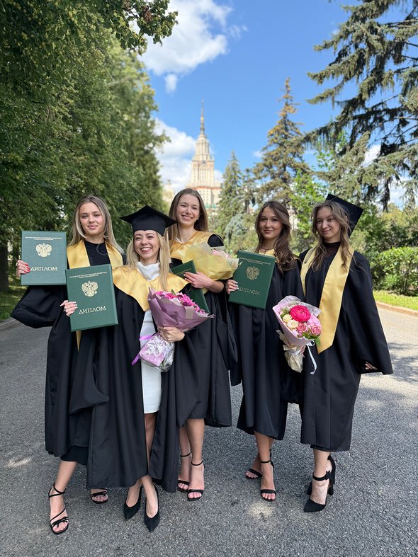 выпускница МГУ — об учебе в вузе с 14 лет