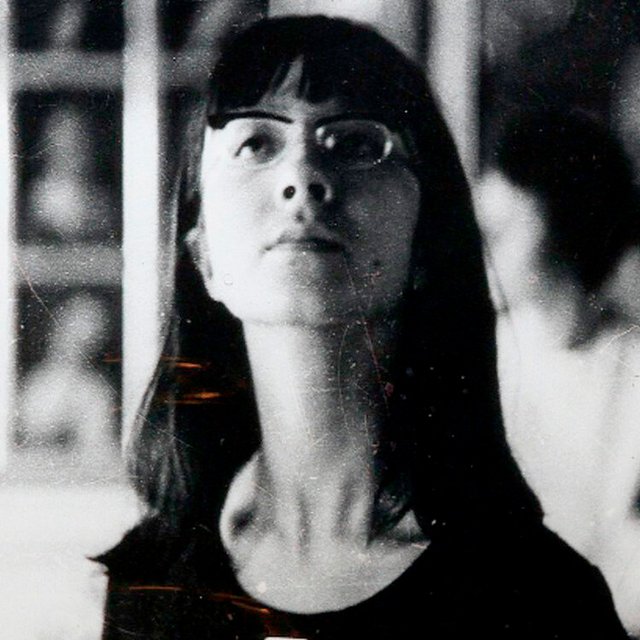 История художницы Нади Рушевой, которая умерла в 17 лет, успев создать более 10 тысяч рисунков