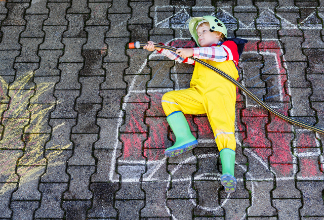 8 способов подтолкнуть ребёнка к профессии, которая ему подойдёт