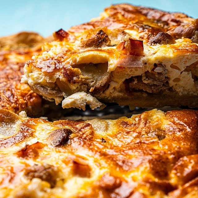 Рецепт очень быстрого ужина: пирог с курицей за полчаса