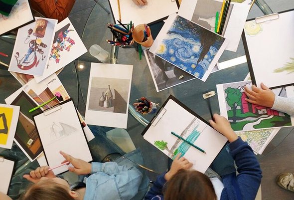 «Искусство помогает быть понятым»: как развить в ребенке креативность, критическое мышление и эмоциональный интеллект