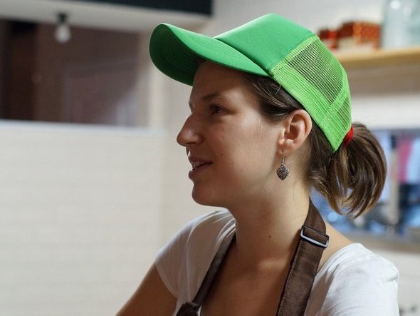 Юлия Цветкова, хозяйка саратовского тайм-кафе "Дружба" и "Кашеварни"