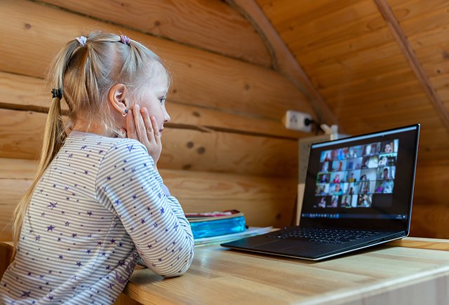 Нерабочий апрель: что будет с детскими садами, школами, колледжами и вузами