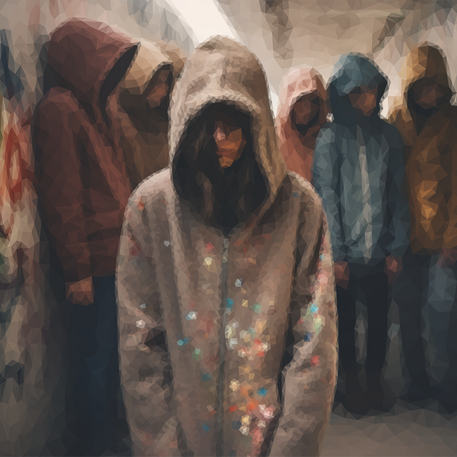 Подросток попал в больницу после курения вейпа, но продолжает "парить": что делать