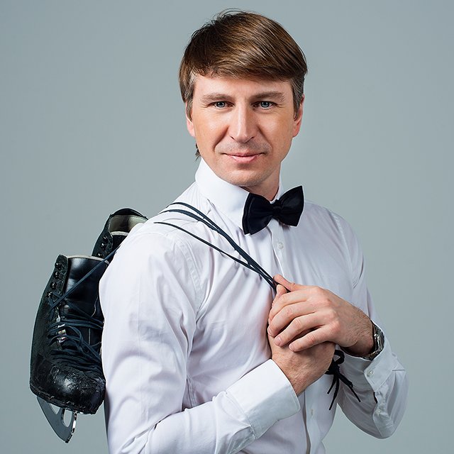 «Третья дочка у нас обязательно будет. Скоро вы об этом узнаете». Правила воспитания фигуриста Алексея Ягудина