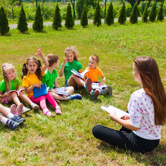 Можно ли работать вожатым, если мне всего 14 лет