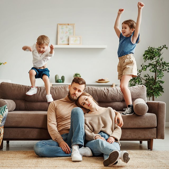 «Мужчина — это дрейфующая масса»: что происходит с российскими семьями прямо сейчас