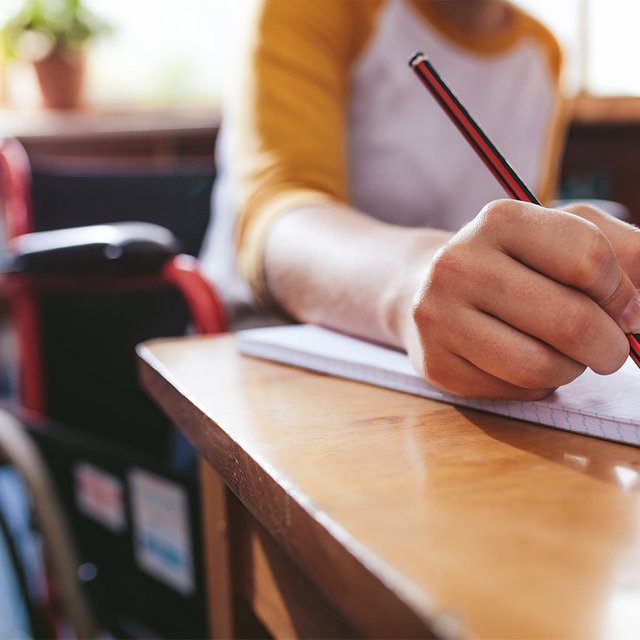 Как устроены современные коррекционные школы: интервью с директором одной из них