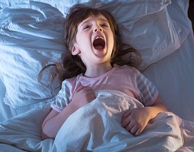 Как отучить ребенка спать с мамой в 5 лет