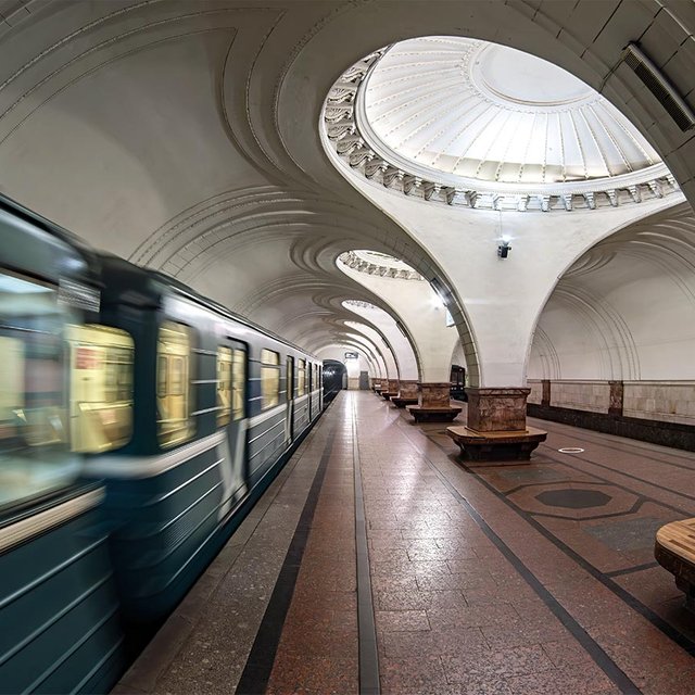 Сколько пассажиров платят за проезд наличными? Тест: хорошо ли вы знаете московское метро