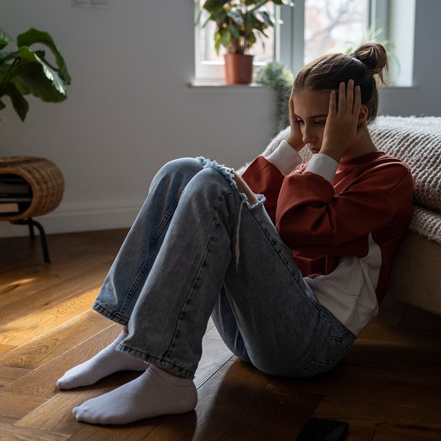 Девочка-подросток переживает, что у неё нет парня, любви и романтики. Как ей помочь?