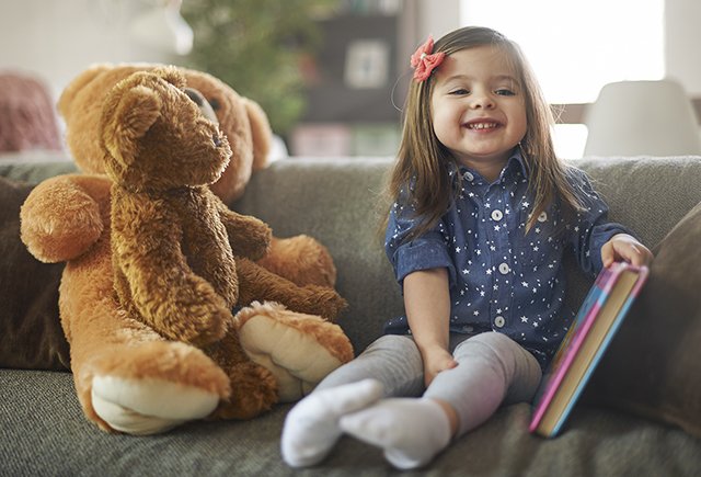 14 лучших книг для самых маленьких: от игрушек-картонок до стихов