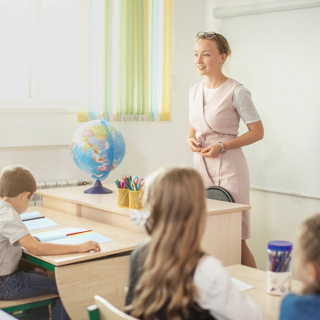 Как помочь начинающему учителю: советы для директоров, завучей и коллег