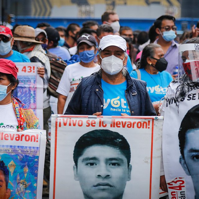 Студенты ехали на митинг, но исчезли навсегда: самое громкое и загадочное похищение людей в Мексике