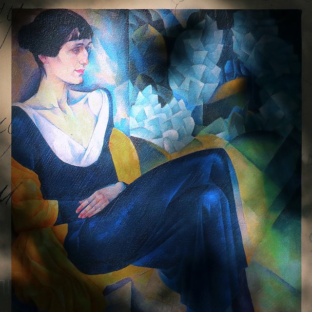 Выучила английский за полгода, но не умела включать газ: 8 малоизвестных фактов об Анне Ахматовой