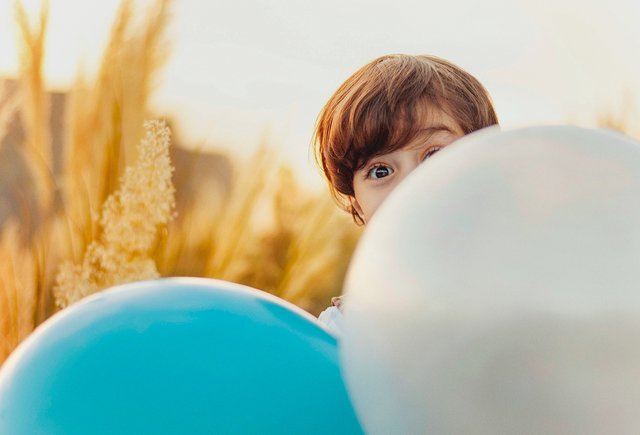 «Я рисую бога». Как мы невольно подавляем любопытство детей и почему это плохо