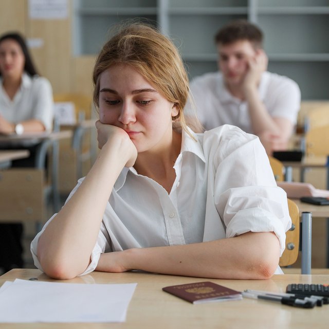 «Топят» и лишают высоких результатов? Как изменилась шкала перевода баллов в ЕГЭ-2024