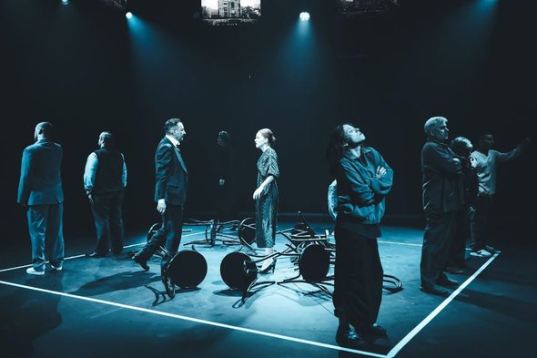 «Последние», театр Шалом