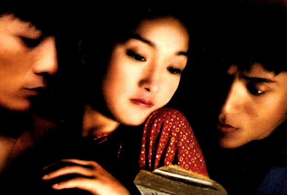 Антиутопии, которые нужно читать с подростками: выбор филолога. Кадр из фильма «Бальзак и портниха-китаяночка», 2002