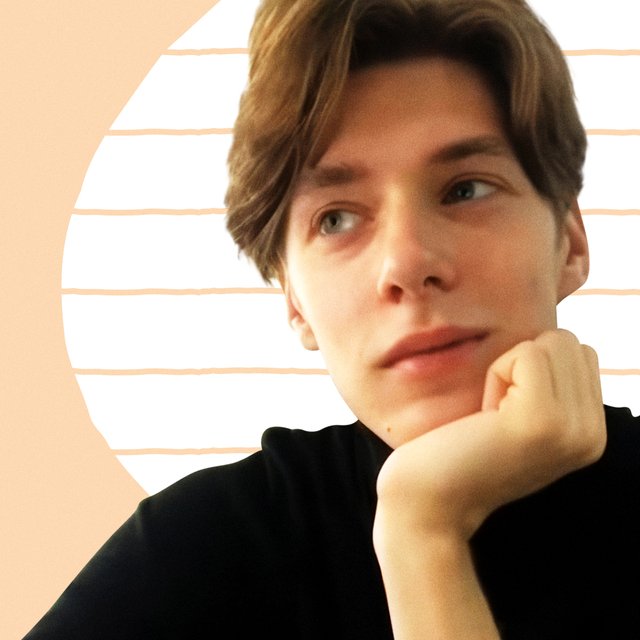 «Один писк — сразу санкции»: молодой учитель — о первом месяце в школе, дисциплине и авторитете