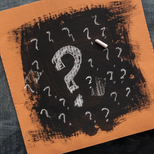 Опоздания, травля и домашка: 30 вопросов о школе от родителей и учителей