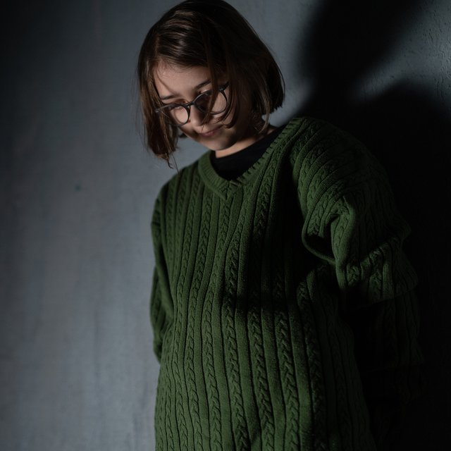 Мне 13 лет, и у меня почти всегда плохое настроение, хочется сидеть в темноте и ни с кем не общаться. Что со мной?