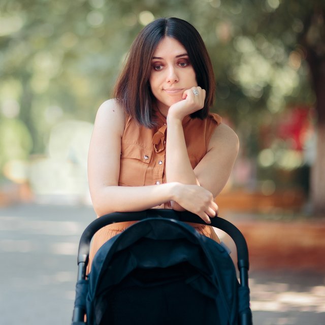 Как общество стыдит матерей и почему родители проигрывают в образовательной гонке