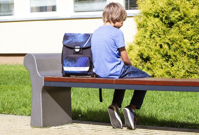 Скандал с ЛНМО: как и почему закрывается школа, где около 600 детей учились углублённо и почти бесплатно