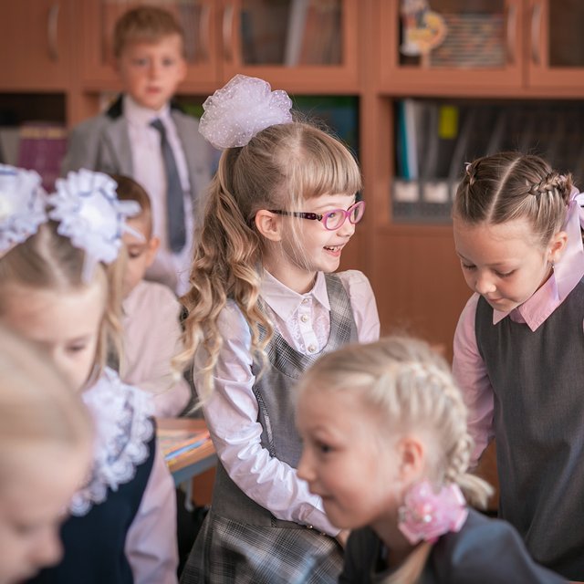 6 вопросов, которые всегда беспокоят родителей первоклассников. И это не только адаптация