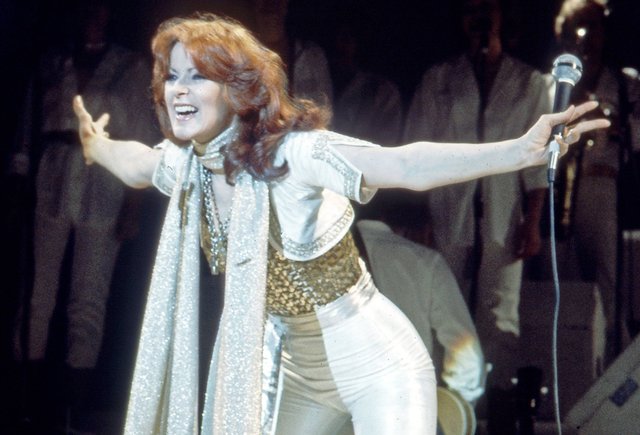 «Поздравляю, брюнетка из „Аббы“ — твоя дочь». Удивительная история жизни солистки легендарной группы