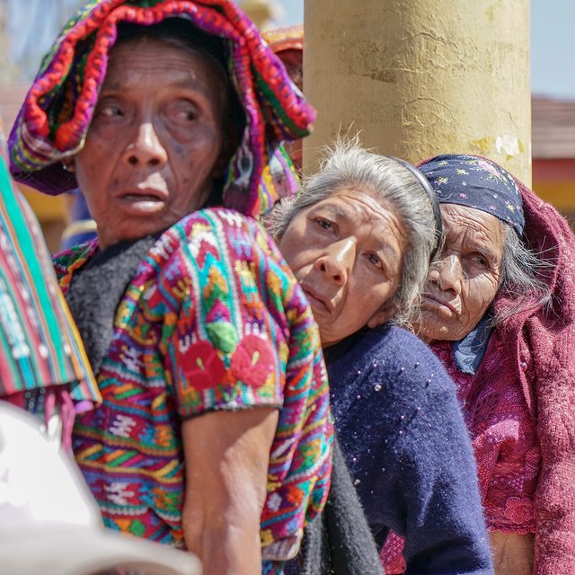 «Многие женщины не помнят, сколько у них детей»: как 17-летняя россиянка и её подруга открыли клинику в Гватемале