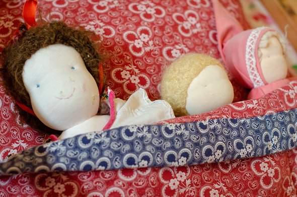 Вальдорфские куклы — особые педагогические куклы, разработанные педагогами вальдорфской методики для вальдорфских детских садов и школ