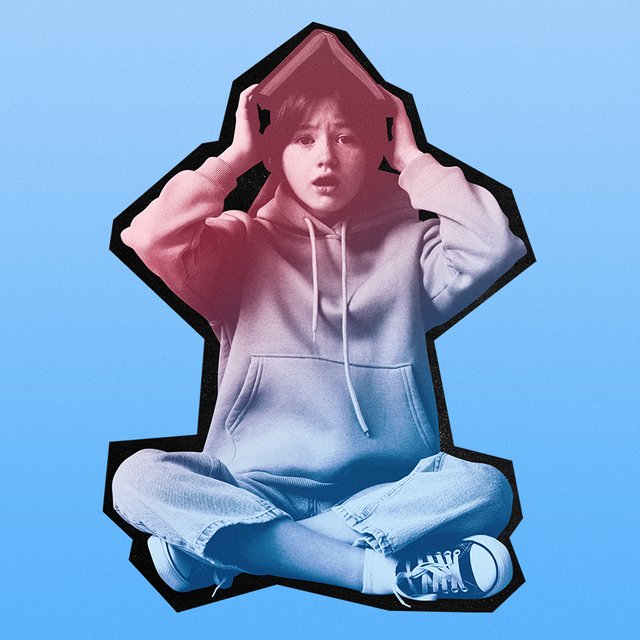 Учителя говорят, что мой ребенок занимает чужое место, и предлагают сменить школу. Что делать?