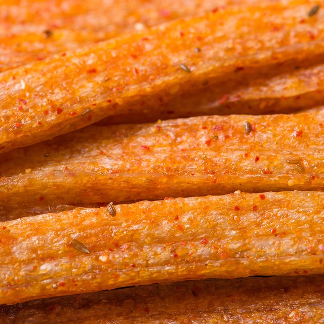 Что такое соевые палочки и не опасны ли они: всё про снэк, который массово скупают школьники