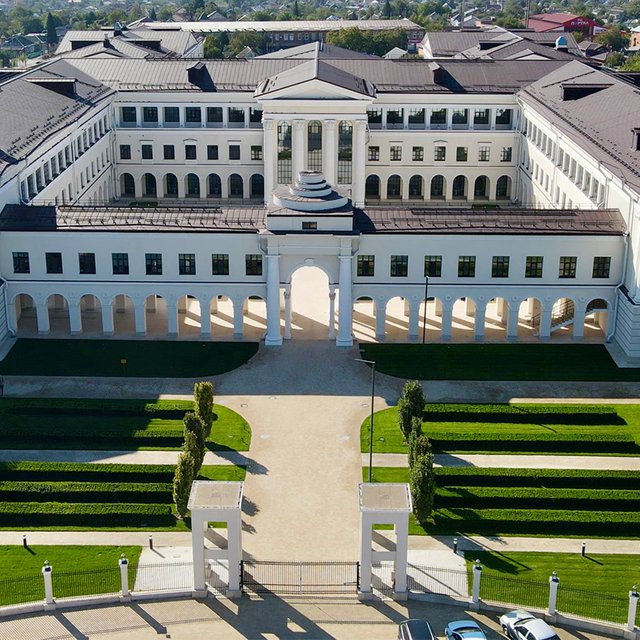 Русский Хогвартс: как устроена школа-пансион в Краснодарском крае, где дети учатся и живут бесплатно