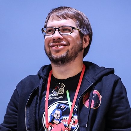 «Человека с узким кругозором легко увлечь лженаукой». Биолог Александр Панчин — о том, зачем детям изучать научный метод